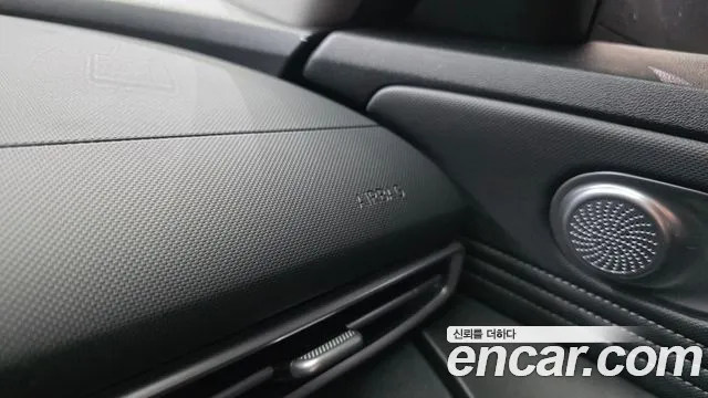 Hyundai Elantra 2022 thumb 10