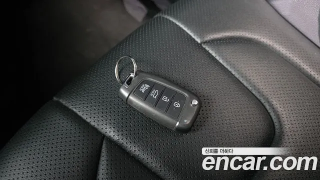Hyundai Elantra 2022 thumb 6