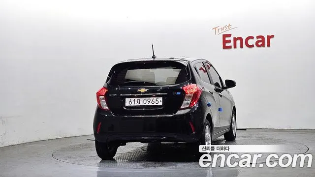 Chevrolet Spark 2016 thumb 2