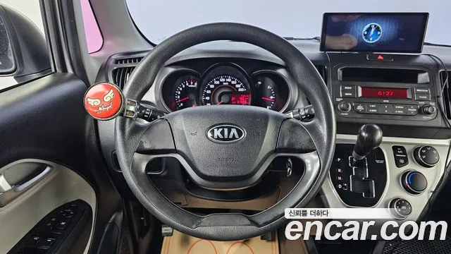 Kia Ray 2017 thumb 2