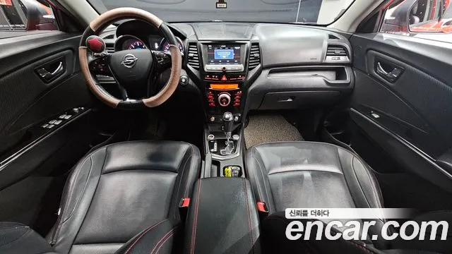 KGM Tivoli Air 2016 thumb 4