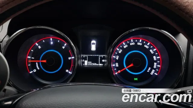 KGM Tivoli Air 2016 thumb 5