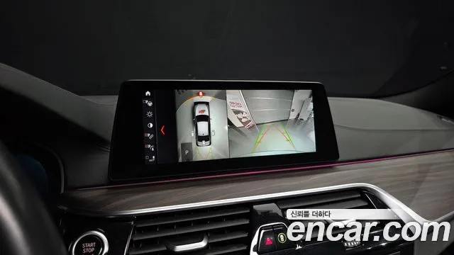 BMW 5 серии 2017 thumb 5