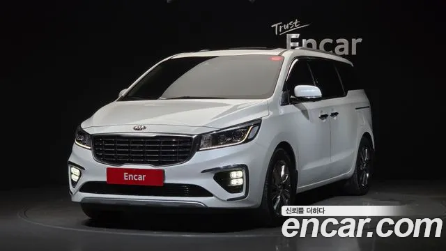 Kia Carnival 2019 thumb 4