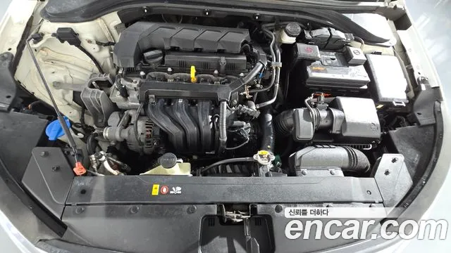 Hyundai Elantra 2019 thumb 6