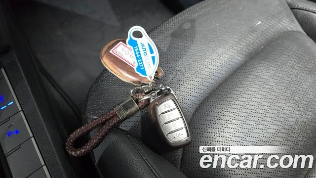 Hyundai Elantra 2019 thumb 12