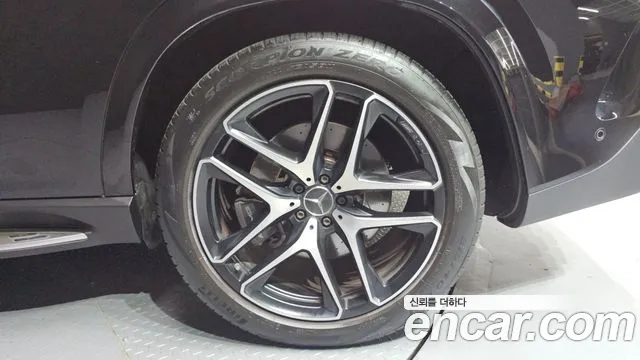 Mercedes-Benz E-Класс 2022 thumb 12