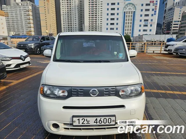 Nissan Cube 2013 thumb 11