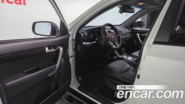 Kia Sorento 2011 thumb 12