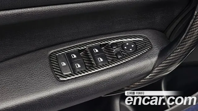 BMW 1 серии 2013 thumb 4