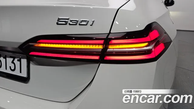 BMW 5 серии 2025 thumb 8