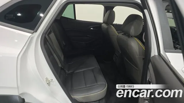 Chevrolet Tracker 2023 thumb 5