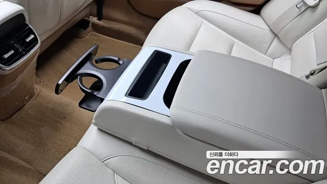 Hyundai Grandeur 2022 thumb 2
