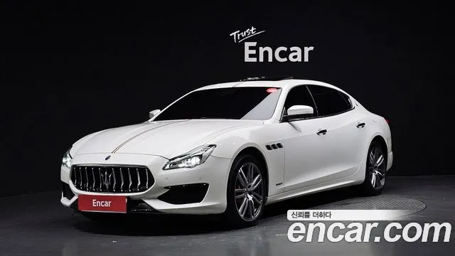 Maserati Quattroporte 2018 thumb 8