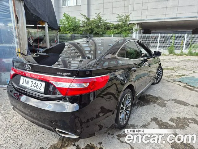 Hyundai Grandeur 2013 thumb 10