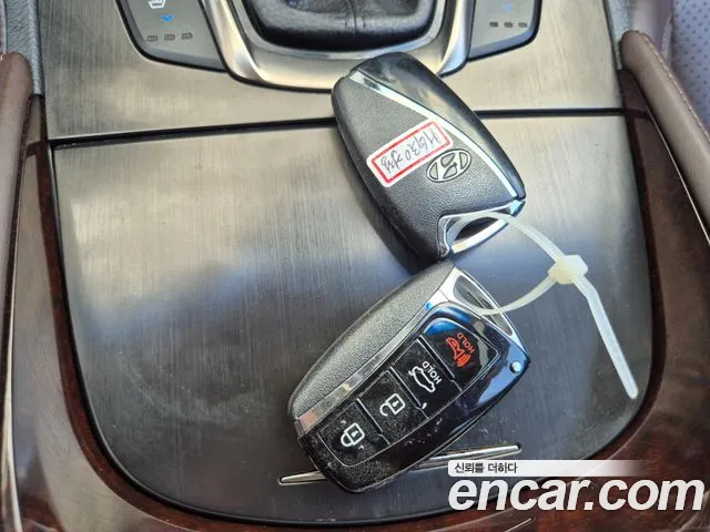 Hyundai Grandeur 2013 thumb 9