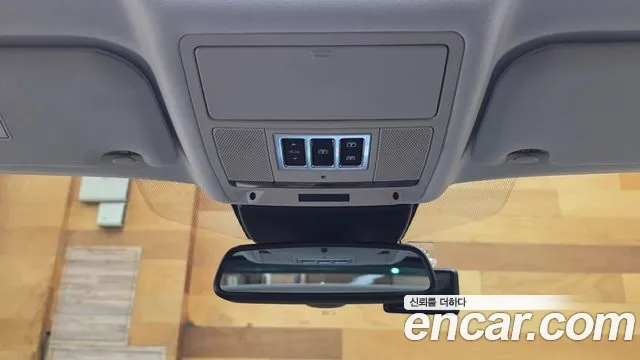 Jaguar XF 2017 thumb 4