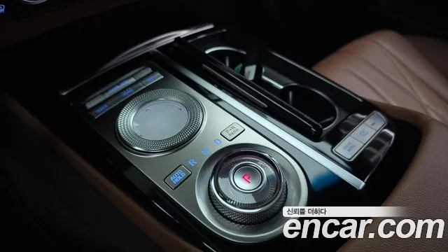 Genesis G80 2022 thumb 5