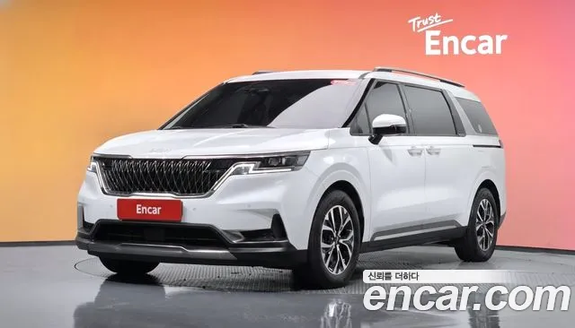 Kia Carnival 2023 thumb 9