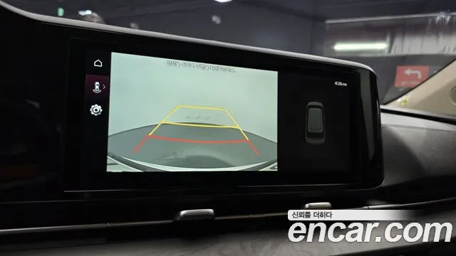 Kia Carnival 2023 thumb 5