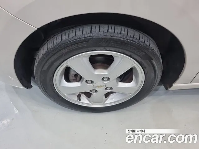 Chevrolet Spark 2016 thumb 11