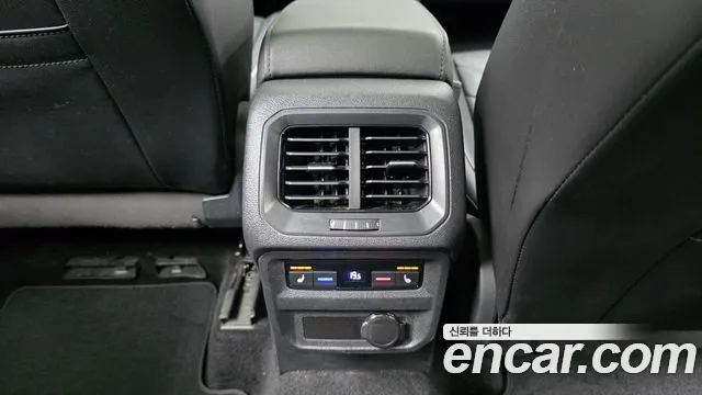 Volkswagen Tiguan 2021 thumb 11