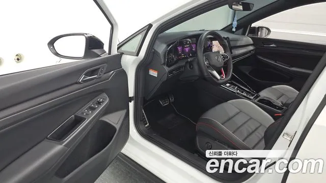 Volkswagen Golf 2024 thumb 10
