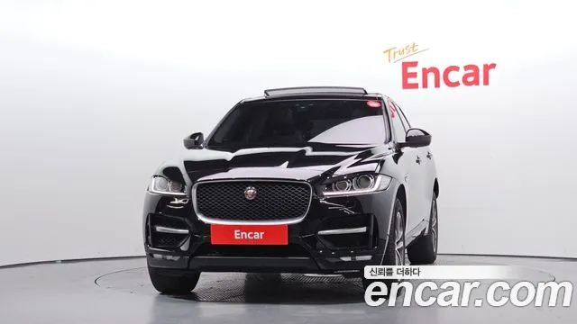 Jaguar F-Pace 2018 thumb 7