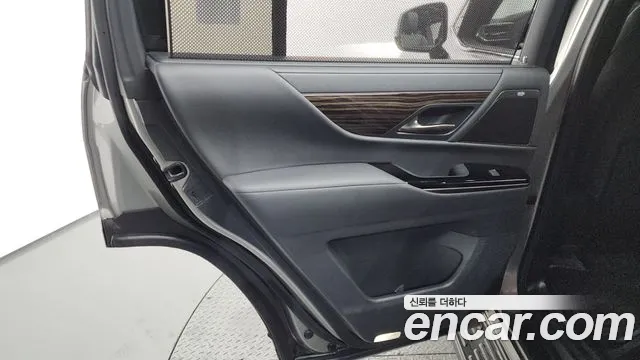 Lexus LX 2025 thumb 10