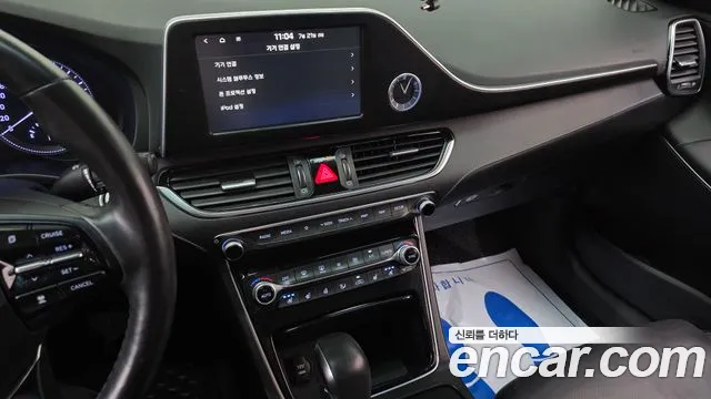 Hyundai Grandeur 2017 thumb 12