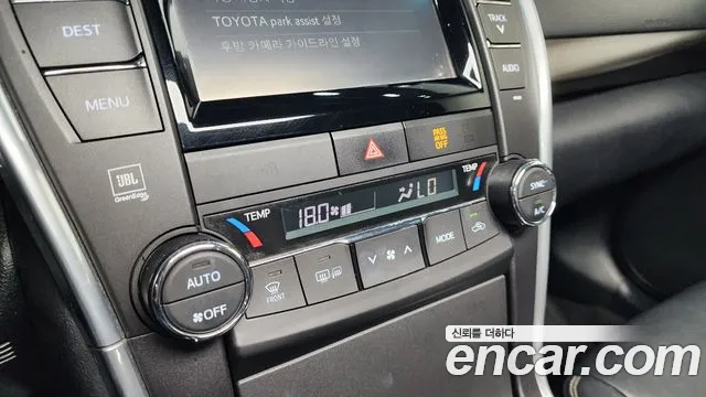 Toyota Camry 2015 thumb 6