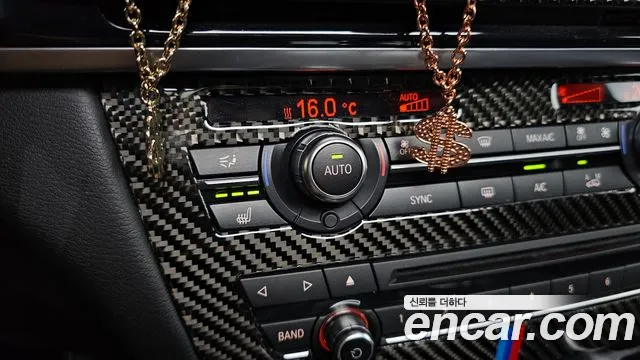 BMW X6 2016 thumb 10