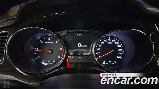 Kia Carnival 2018 thumb 7
