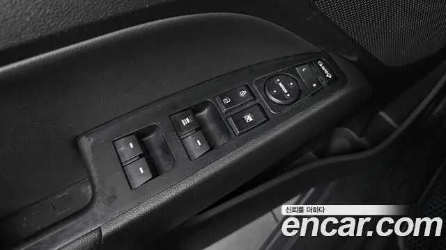 Hyundai AD 2016 thumb 9