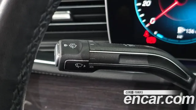 Mercedes-Benz E-Класс 2021 thumb 12