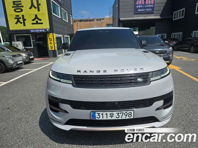Land Rover Range Rover Sport 2023 thumb 3