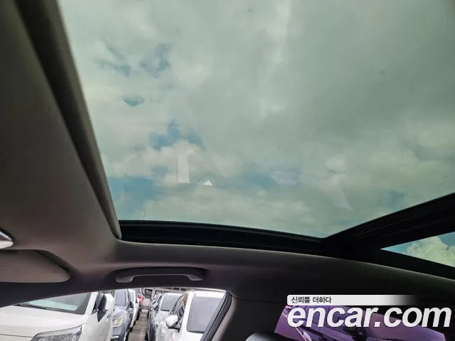 Hyundai Grandeur 2015 thumb 2