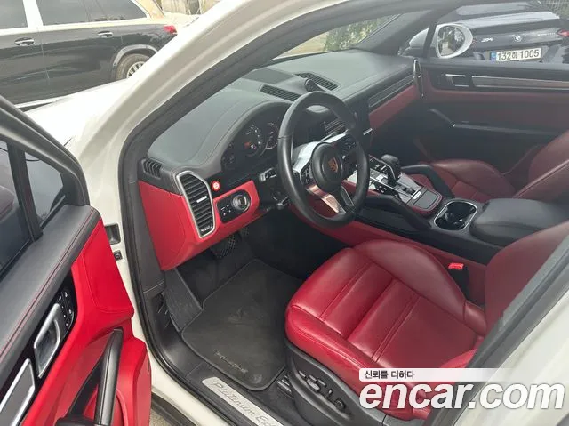 Porsche Cayenne 2023 thumb 7