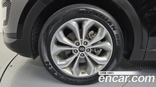 Hyundai Санта Фе 2014 thumb 10