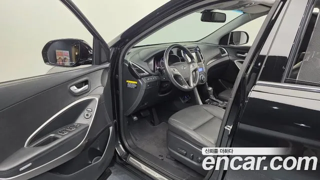 Hyundai Санта Фе 2014 thumb 4