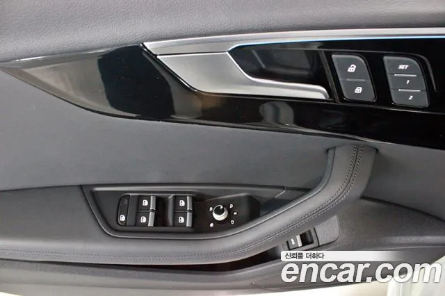 Audi A4 2022 thumb 7