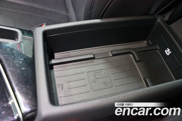Audi A4 2022 thumb 4