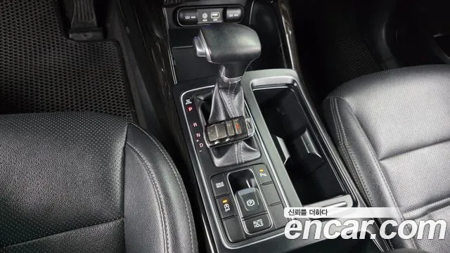 Kia Sorento 2018 thumb 11