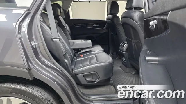 Kia Sorento 2018 thumb 9