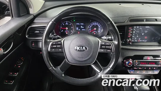 Kia Sorento 2018 thumb 2