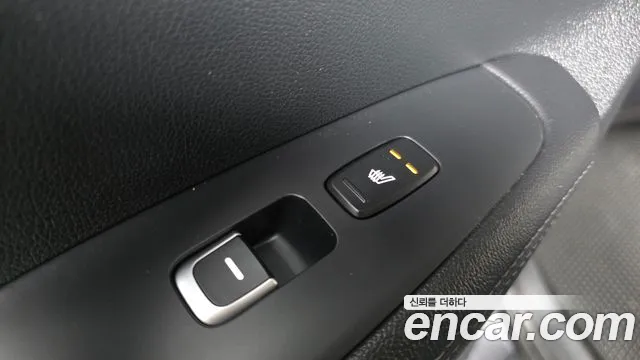 Kia Sorento 2018 thumb 3
