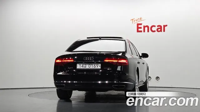 Audi A8 2016 thumb 9