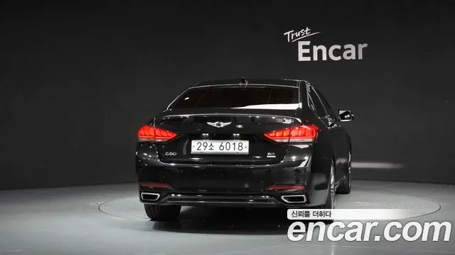 Genesis G80 2019 thumb 11