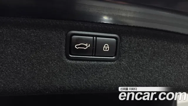 Genesis G80 2019 thumb 3