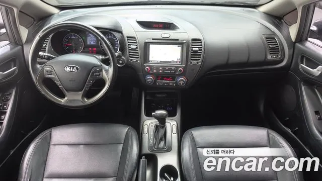 Kia K3 2013 thumb 10